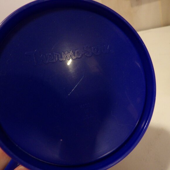 +* Vintage 1988 Camel Cigarettes 75th Anniversary Mug Lot of 2 Thermo Serv - Picture 7 of 7